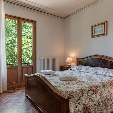 Gigli Di Firenze Villa Rufina Luaran gambar