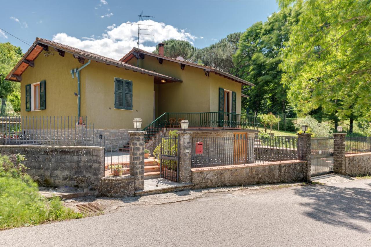 Gigli Di Firenze Villa Rufina Luaran gambar